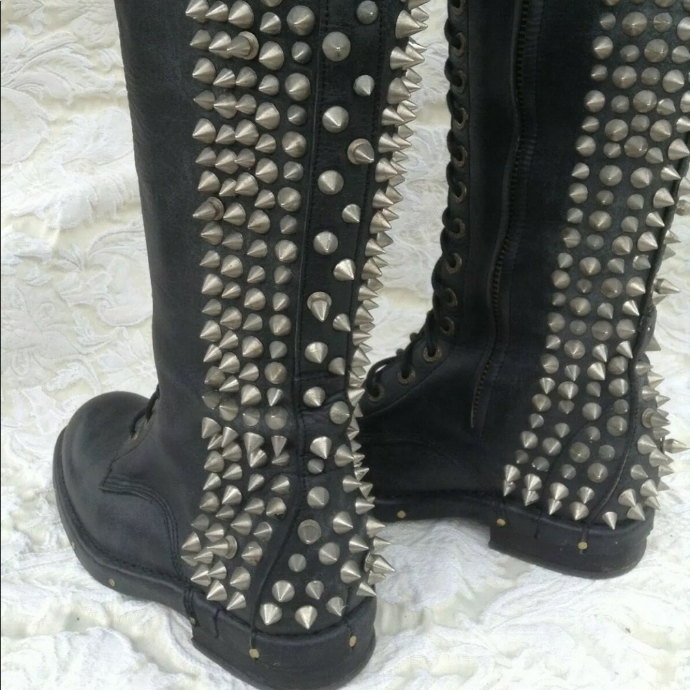 DDDISO Jeffrey Campbell Seattle Love Boots Size 10